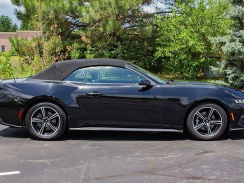 Used 2024 Ford Mustang EcoBoost Premium Convertible 2 RWD image 10