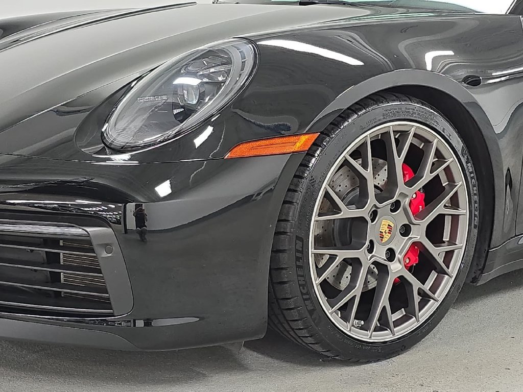 Certified 2023 Porsche 911 Carrera S RWD image 11