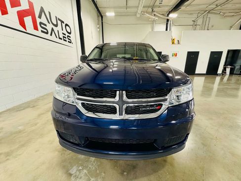 Used 2018 Dodge Journey SE image 7