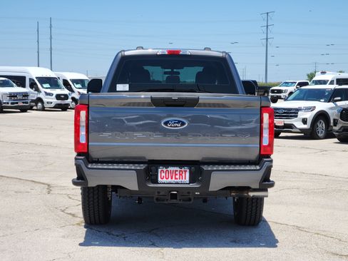 New 2026 Ford F250 XL w/ STX Appearance Package AWD/4WD image 6