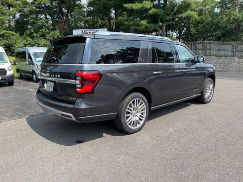 Used 2022 Ford Expedition Max Platinum image 6