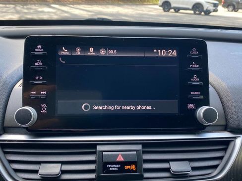 Used 2018 Honda Accord Sport image 26