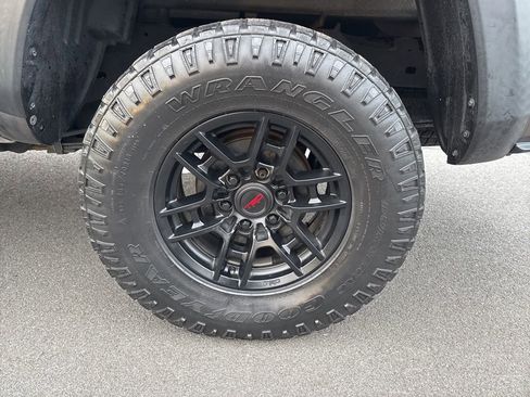 Used 2021 Toyota Tacoma TRD Pro image 13