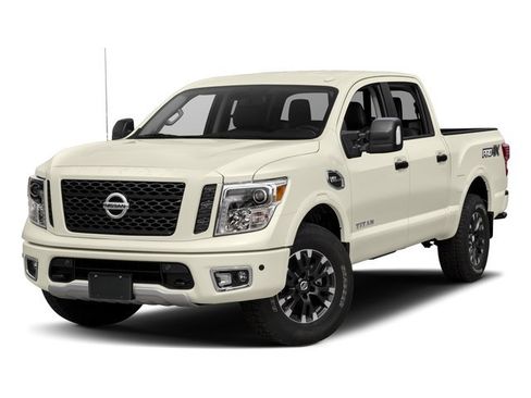 Used 2017 Nissan Titan PRO-4X w/ Pro-4x Convenience Package AWD/4WD image 4