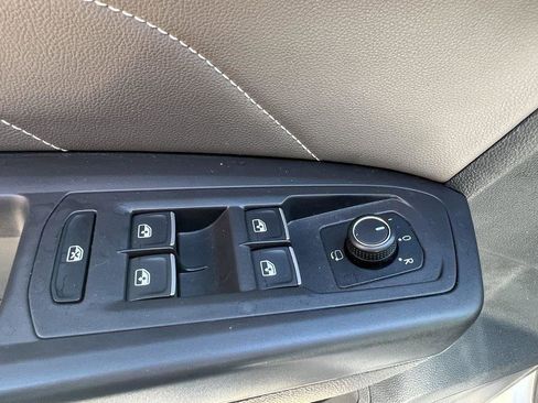 Used 2022 Volkswagen Atlas SEL Premium image 51