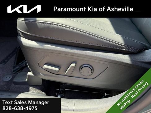 New 2026 Kia Sorento EX w/ EX Premium Package AWD/4WD image 19