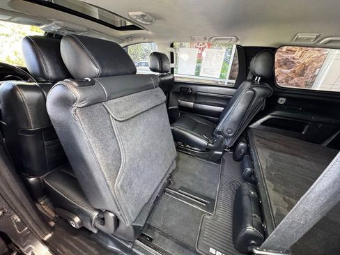 Used 2022 Toyota Sequoia TRD Sport w/ TRD Sport Premium Package AWD/4WD image 43