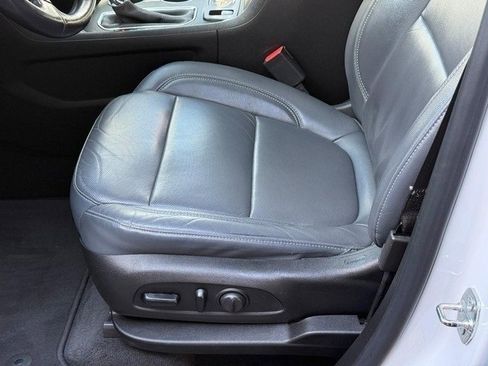 Used 2019 Chevrolet Traverse Premier w/ Driver Confidence II Package image 19