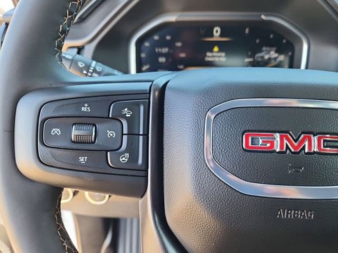 Used 2026 GMC Sierra 2500 AT4 w/ AT4 Preferred Package AWD/4WD image 19