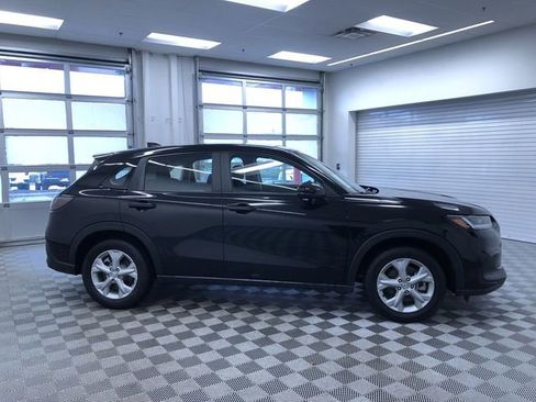 Used 2025 Honda HR-V LX image 34