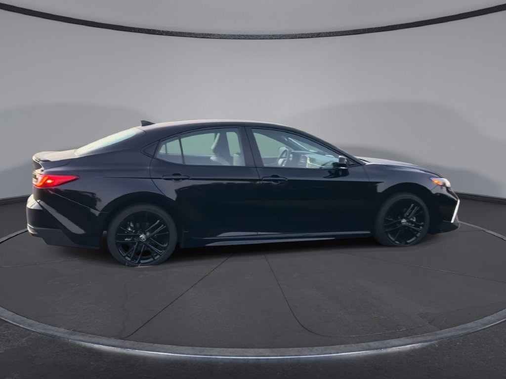 Used 2026 Toyota Camry SE FWD image 9