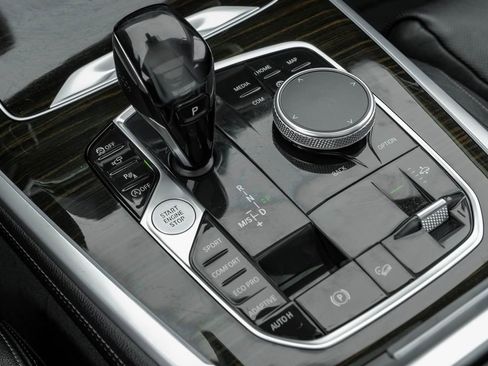 Used 2019 BMW X7 xDrive50i w/ Luxury Seating Package image 28