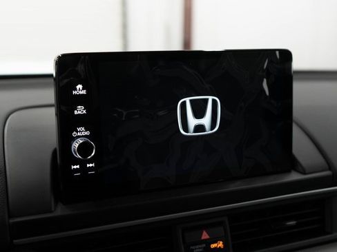 New 2025 Honda Pilot EX-L image 4