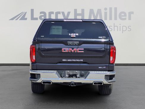 Used 2023 GMC Sierra 1500 SLT w/ SLT Premium Package image 6