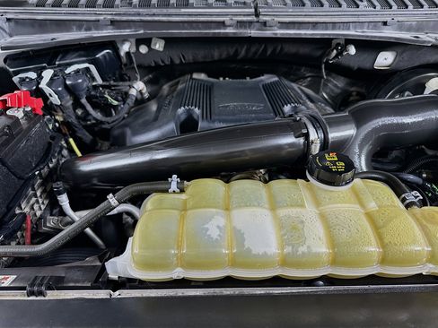 Used 2020 Ford Expedition Max Platinum image 34