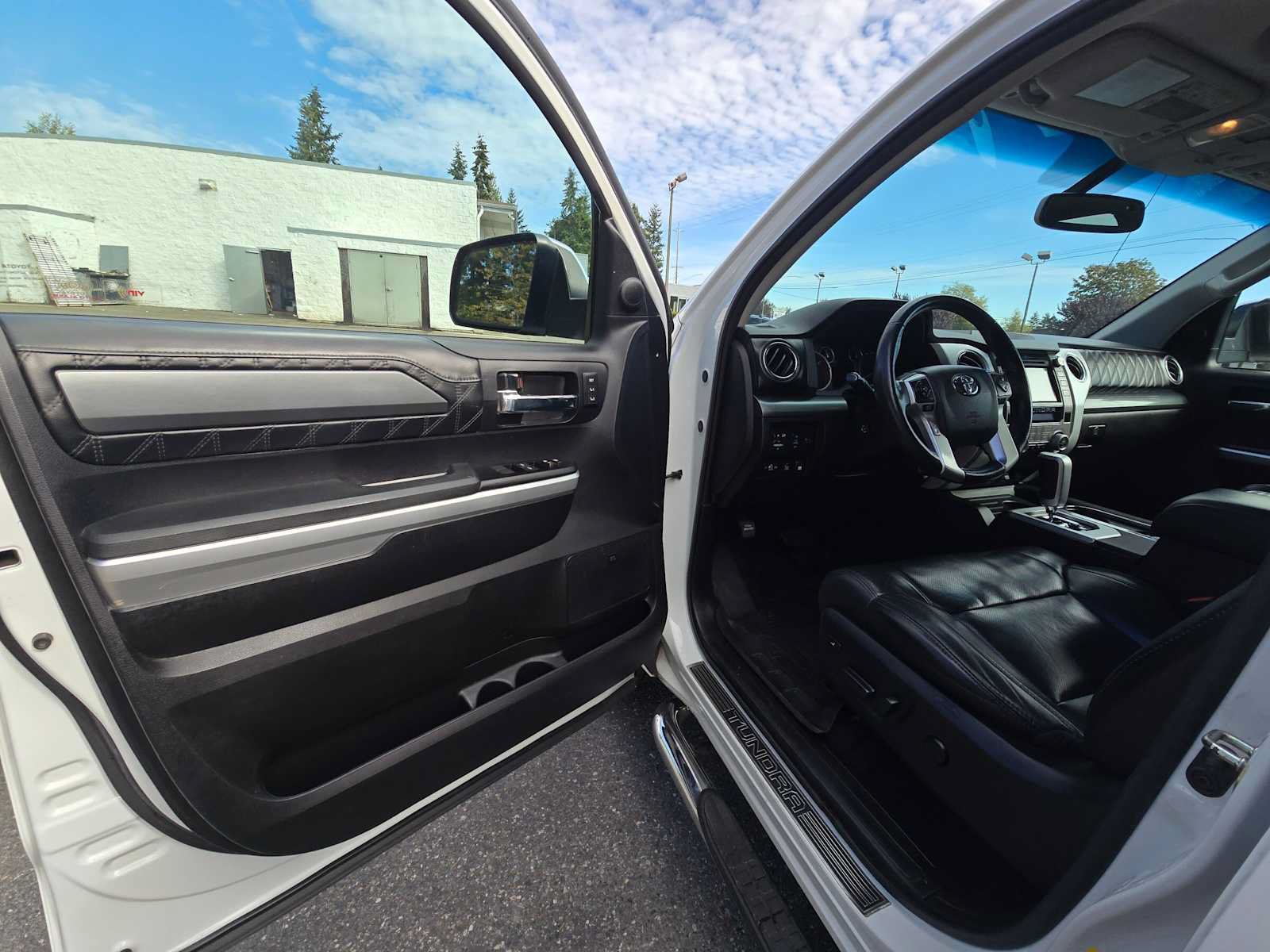Used 2016 Toyota Tundra Platinum AWD/4WD image 20