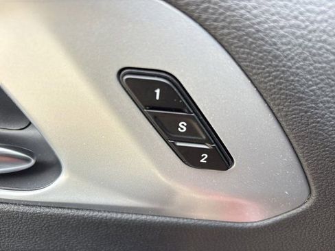 New 2026 Chrysler Pacifica Limited image 25