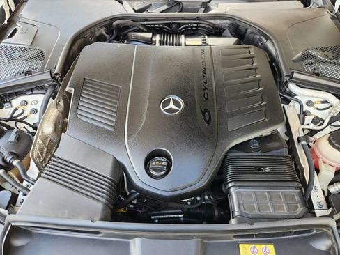 Used 2023 Mercedes-Benz S 500 4MATIC image 34