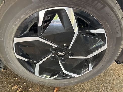 Used 2024 Hyundai Ioniq 5 SEL image 22