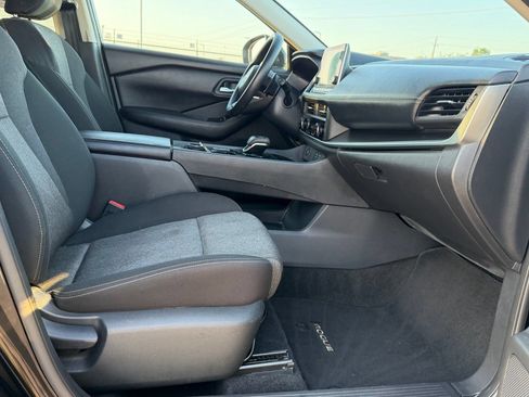 Used 2024 Nissan Rogue SV AWD/4WD image 38