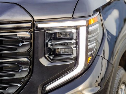 Used 2024 GMC Sierra 1500 Denali Ultimate image 4