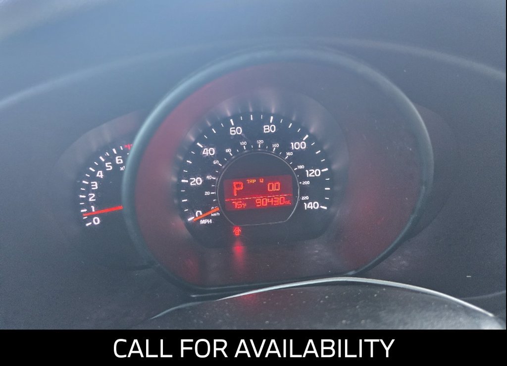 Used 2018 Kia Soul + FWD image 12
