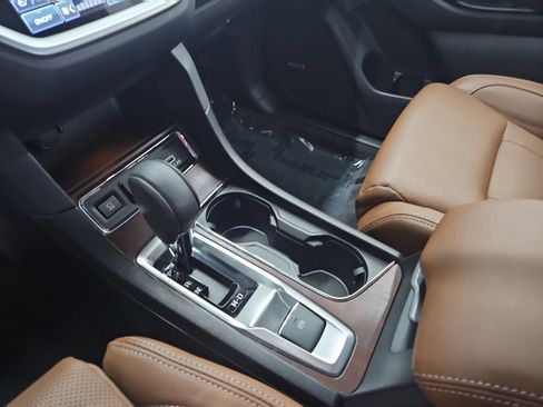 Certified 2023 Subaru Ascent Touring image 25