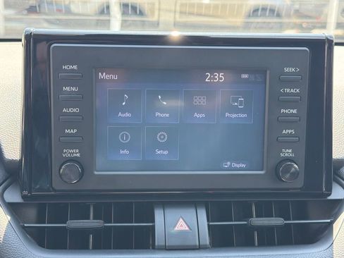 Used 2019 Toyota RAV4 LE image 25