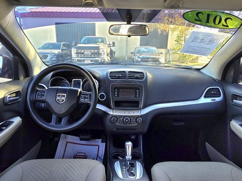 Used 2012 Dodge Journey SXT image 16
