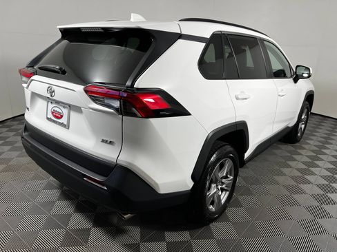 Used 2024 Toyota RAV4 XLE FWD image 5