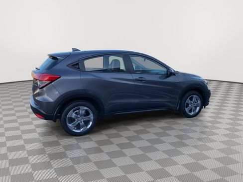 Used 2021 Honda HR-V LX image 7
