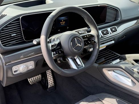 New 2026 Mercedes-Benz GLE 63 AMG S image 4