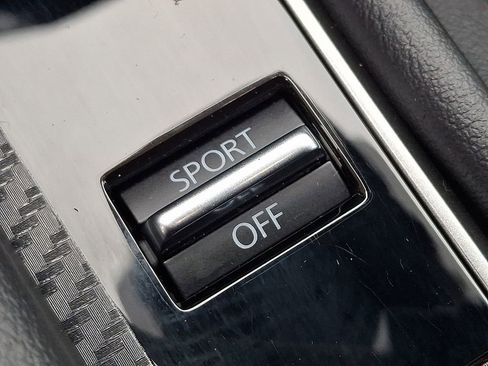 Used 2024 MAZDA MAZDA3 s image 24