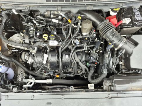 Used 2022 Ford Edge Titanium w/ Equipment Group 301A image 18