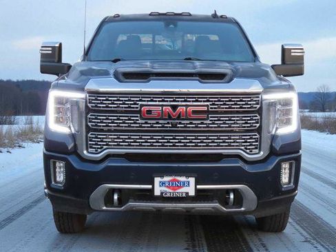 Used 2022 GMC Sierra 3500 Denali w/ Denali Ultimate Package image 9