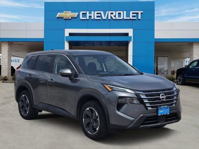 Used 2025 Nissan Rogue SV