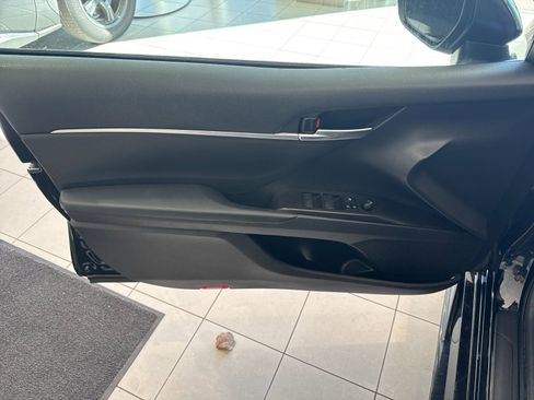 Used 2022 Toyota Camry TRD w/ TRD Package w/JBL Audio image 11