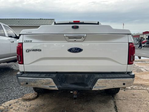 Used 2015 Ford F150 Lariat w/ Equipment Group 502A Luxury AWD/4WD image 7