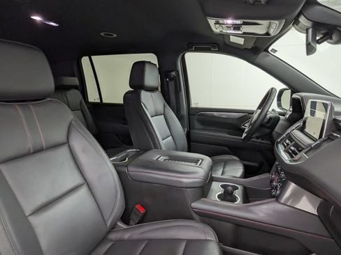 Used 2024 Chevrolet Suburban RST w/ Luxury Package AWD/4WD image 40