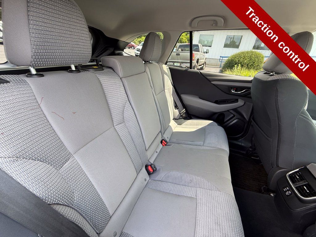 Used 2024 Subaru Outback Premium AWD/4WD image 36