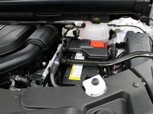 Used 2024 GMC Acadia Denali image 30