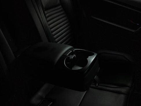 Used 2023 Land Rover Discovery Sport S image 13