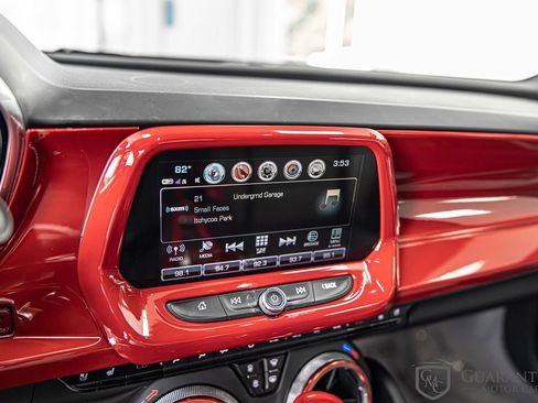 Used 2017 Chevrolet Camaro LT RWD image 24