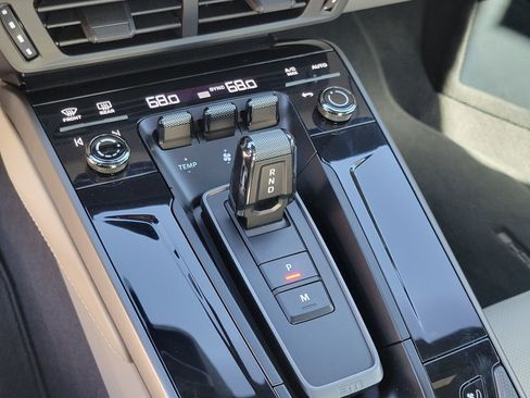 Certified 2025 Porsche 911 Carrera image 22