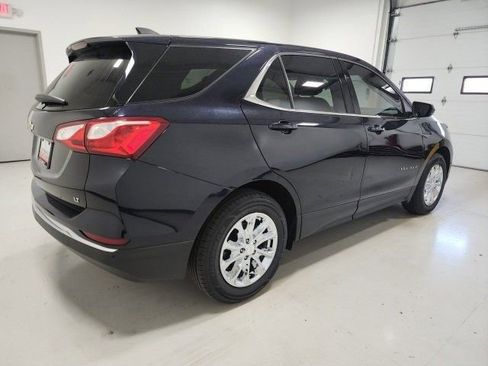 Used 2020 Chevrolet Equinox LT w/ Driver Convenience Package image 36