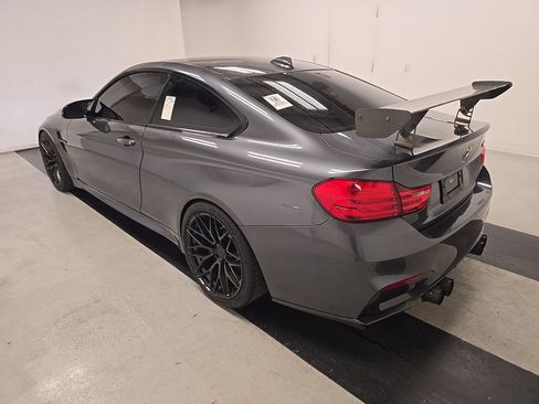 Used 2016 BMW M4 Coupe w/ Executive Package RWD image 5