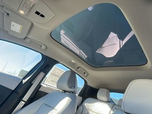 New 2026 Nissan Leaf Platinum+ w/ Cargo Package (Platinum+) image 29