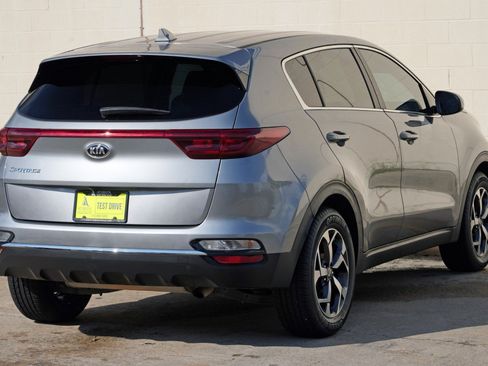 Used 2021 Kia Sportage LX FWD image 43