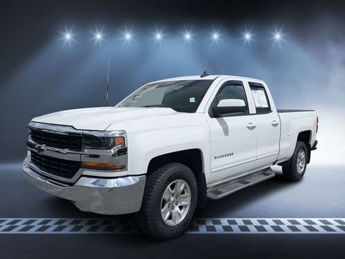 Used 2018 Chevrolet Silverado 1500 LT RWD image 7
