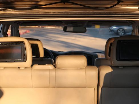 Used 2003 Toyota Land Cruiser image 22